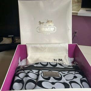 Beautiful Black and Gray Coach Bag